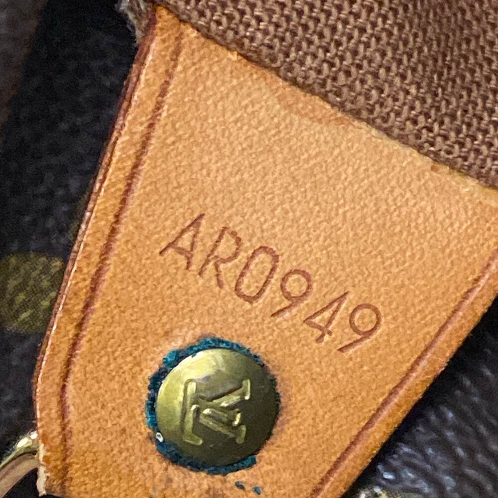 Louis Vuitton Cabas Alto Monogram Tote Bag M51152 - Picture 9 of 15